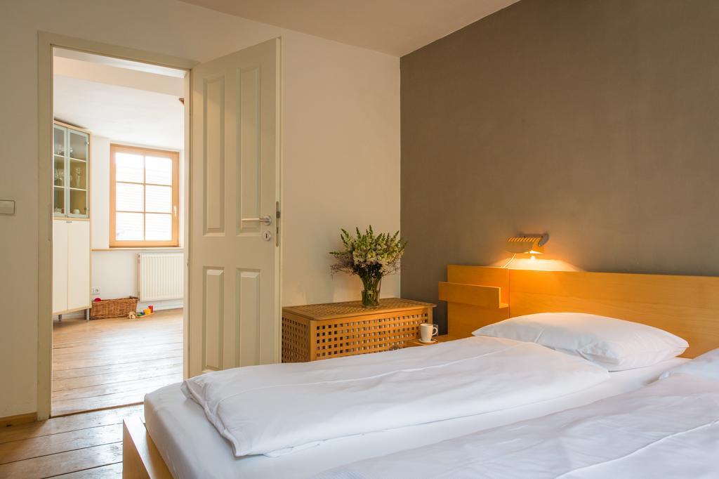 "Goethezimmer" Ferienwohnung Und Zimmer Am Burgplatz Weimar  Dış mekan fotoğraf